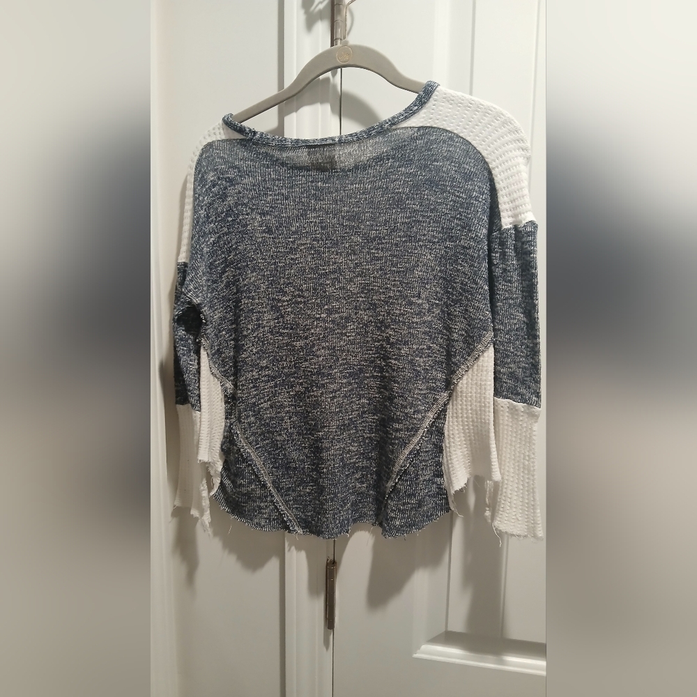 PEOPLE PROJECT LA DISTRESSED  Fringed Bohemian Style Top Size 7-8
